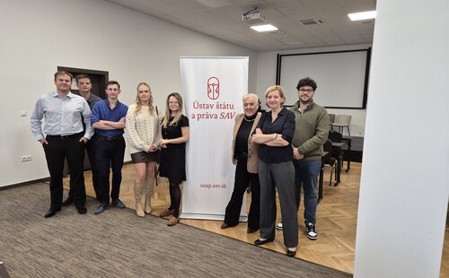 Staż naukowy dr hab. Martyny Łaszewskiej-Hellriegel, prof. UZ w Słowackiej Akademii Nauk